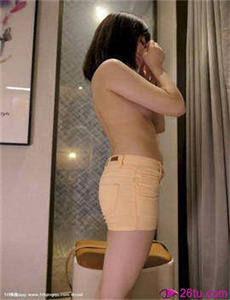 强行扒开女同桌腿玩弄的视频/色戒 未删节版